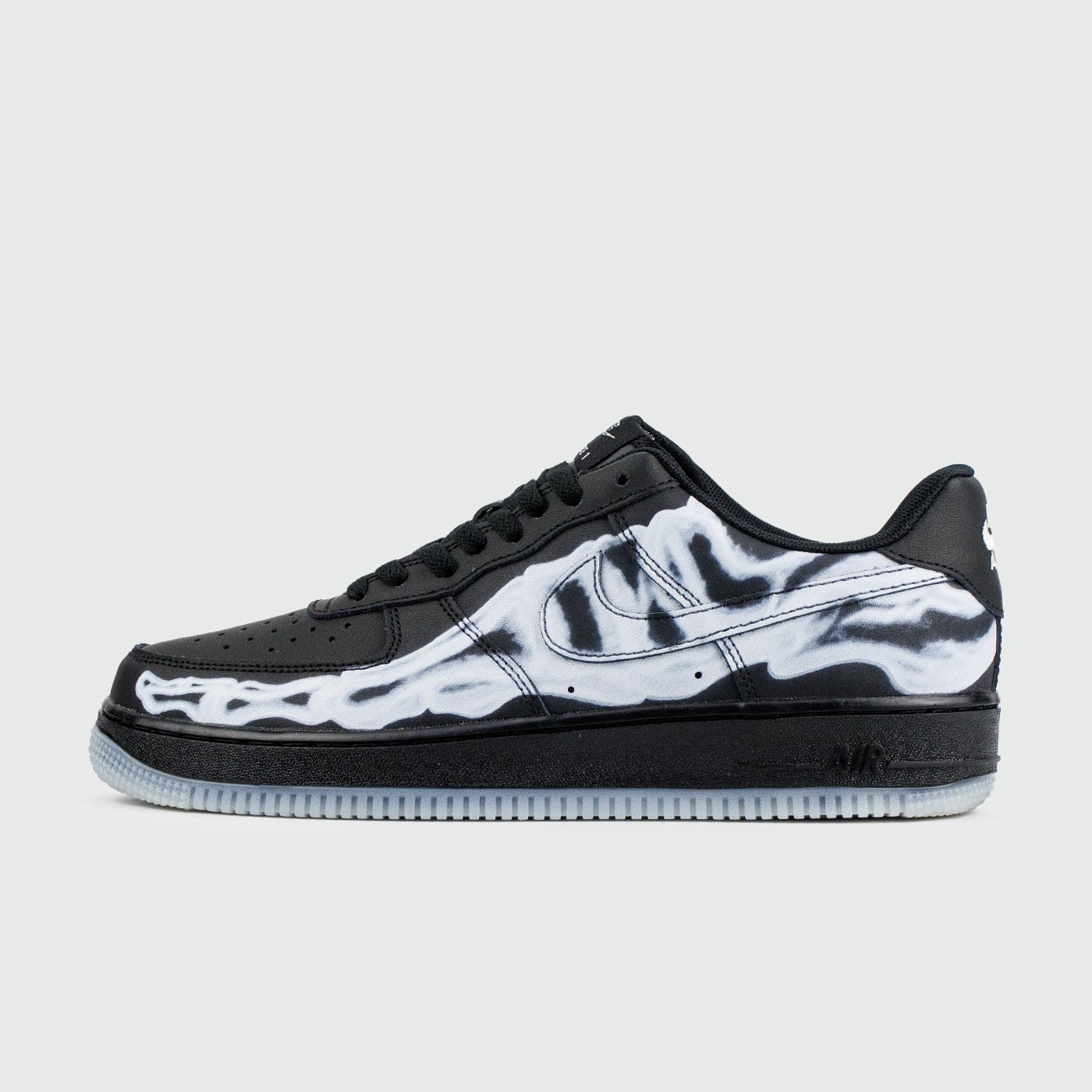 Air Force 1 Low Skeleton Black чаще выбирают клиенты