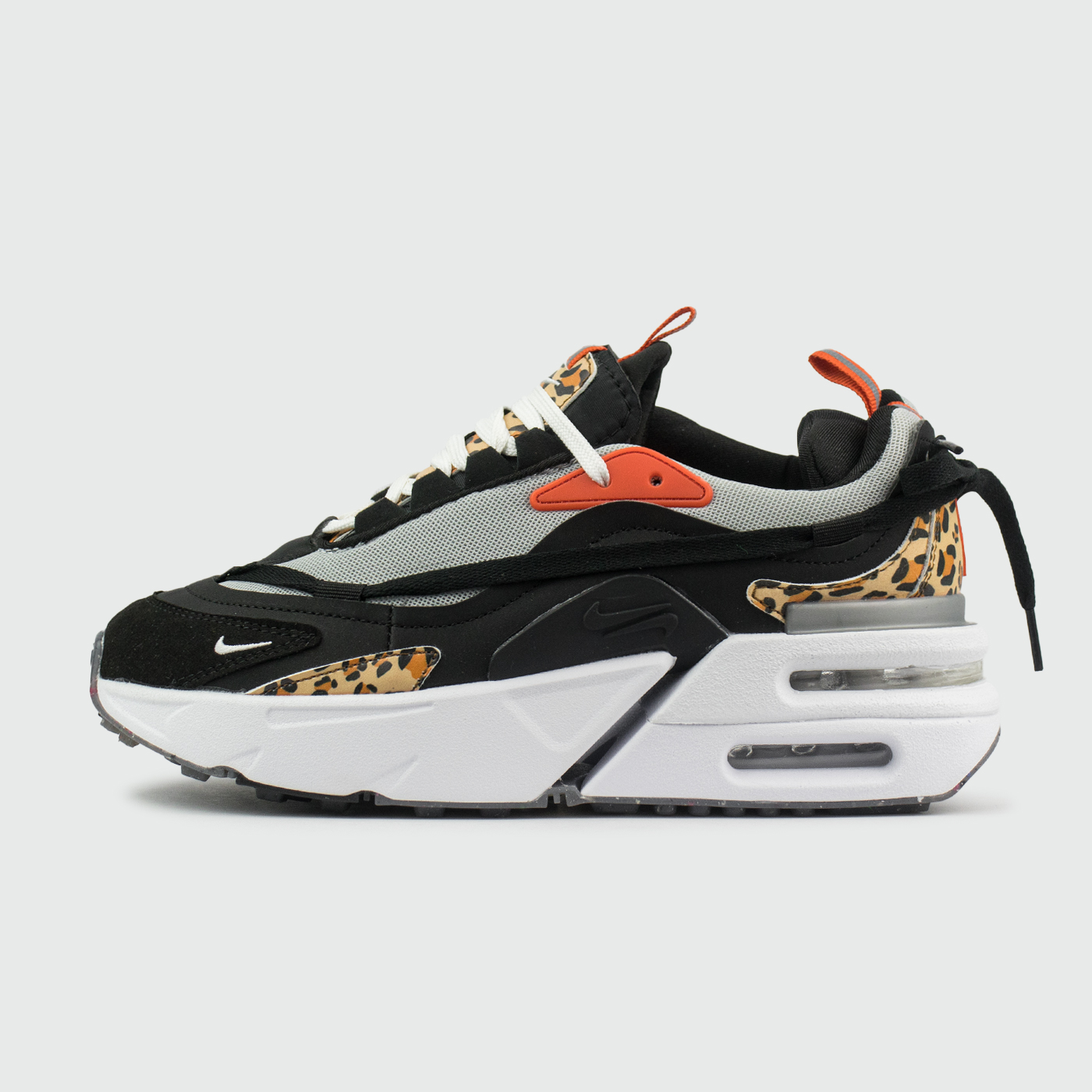 Air Max Furyosa Black/White чаще выбирают клиенты