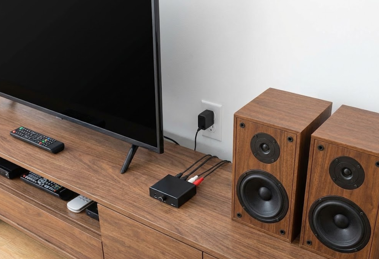 Как подключить старую акустику к новому ТВ без выхода 3.5 мм (обзор конвертеров).