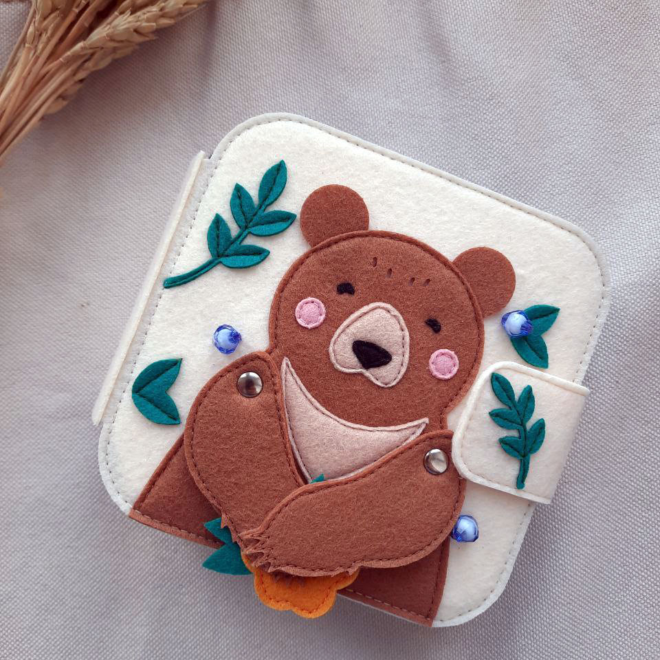 Мишка. Мягкая книжка из фетра из фетра