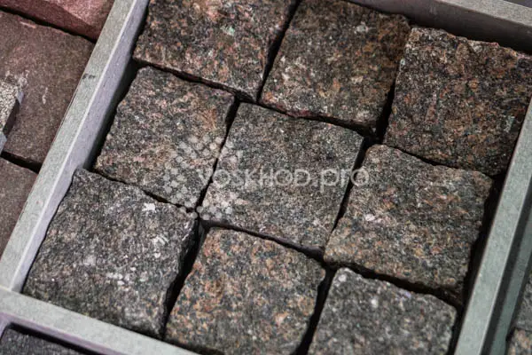 Гранитная брусчатка мощение из гранита Балтийский фото москва