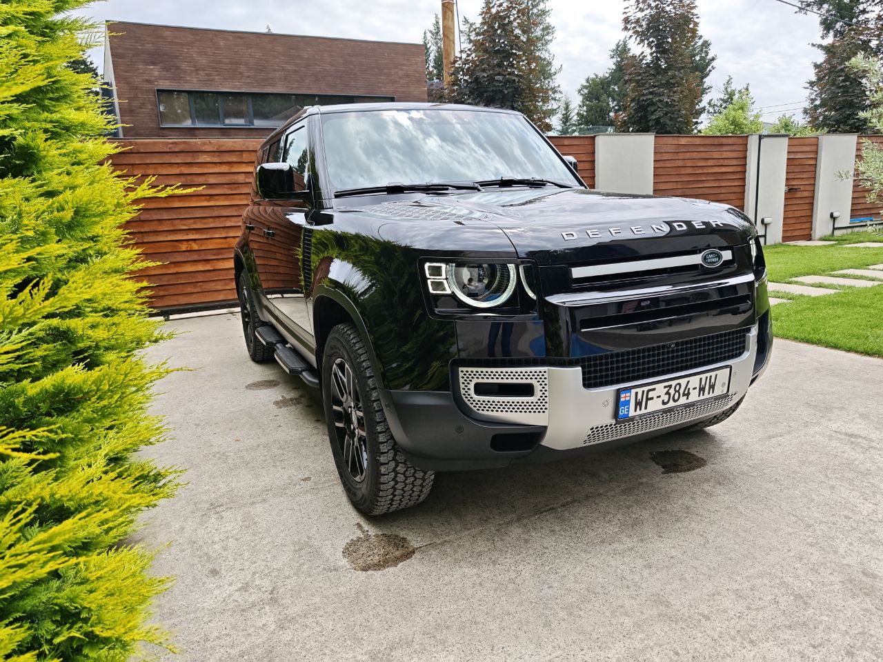 Аренда Land Rover Defender 110 в Грузии