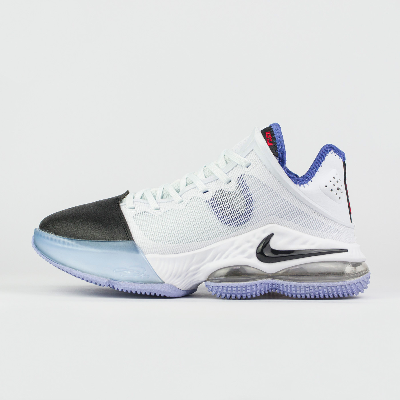 Lebron 19 Low Black Toe чаще выбирают клиенты