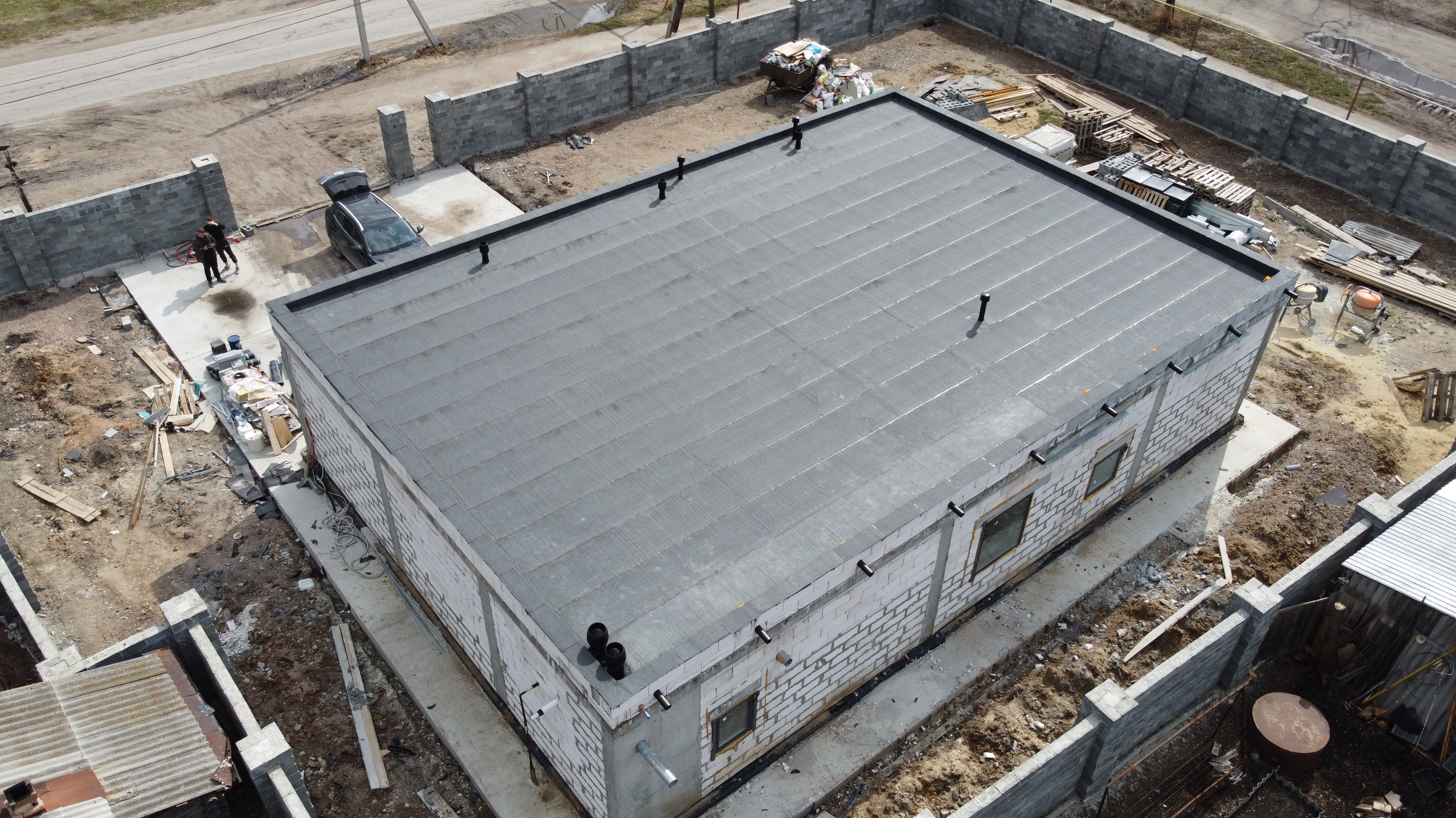 Ремонт мягкой кровли в Екатеринбурге 