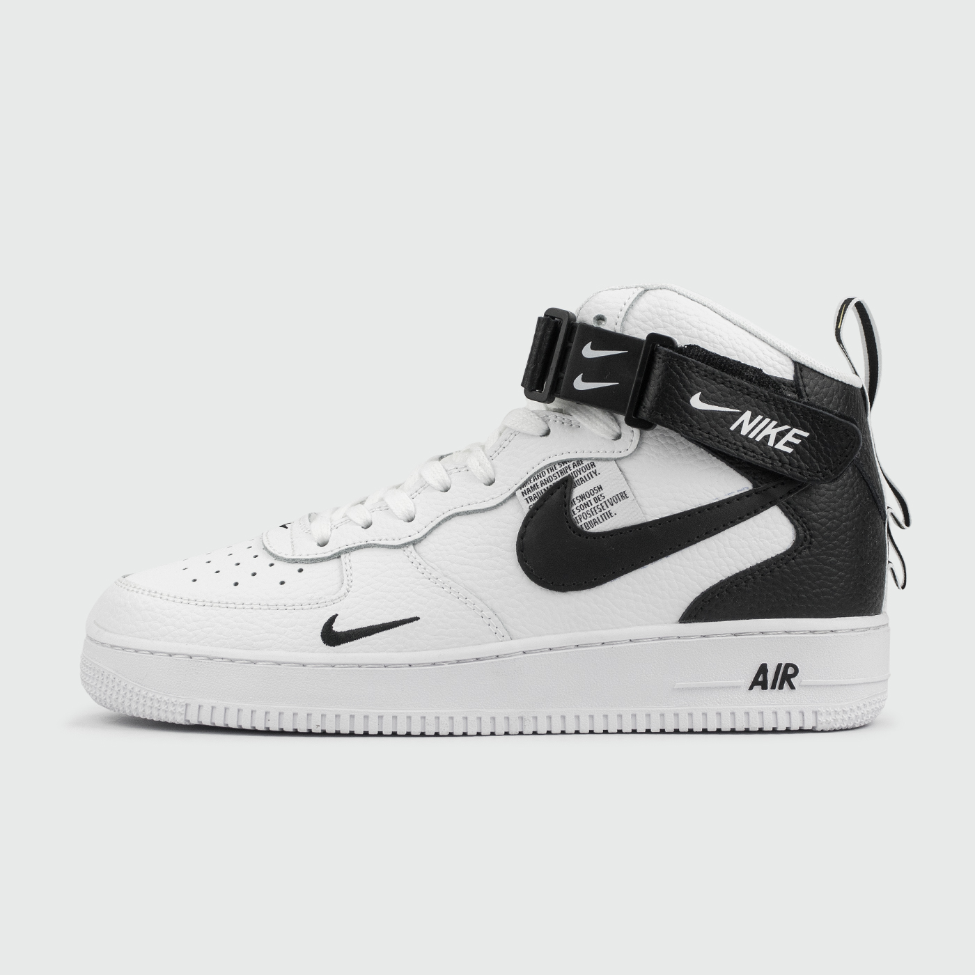 Air Force 1 Mid LV8 Utility White/Black with Fur чаще выбирают клиенты