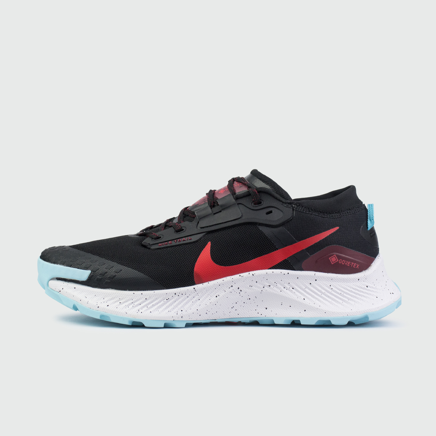 Pegasus Trail 3 Gore-tex Black/Terq./Red чаще выбирают клиенты