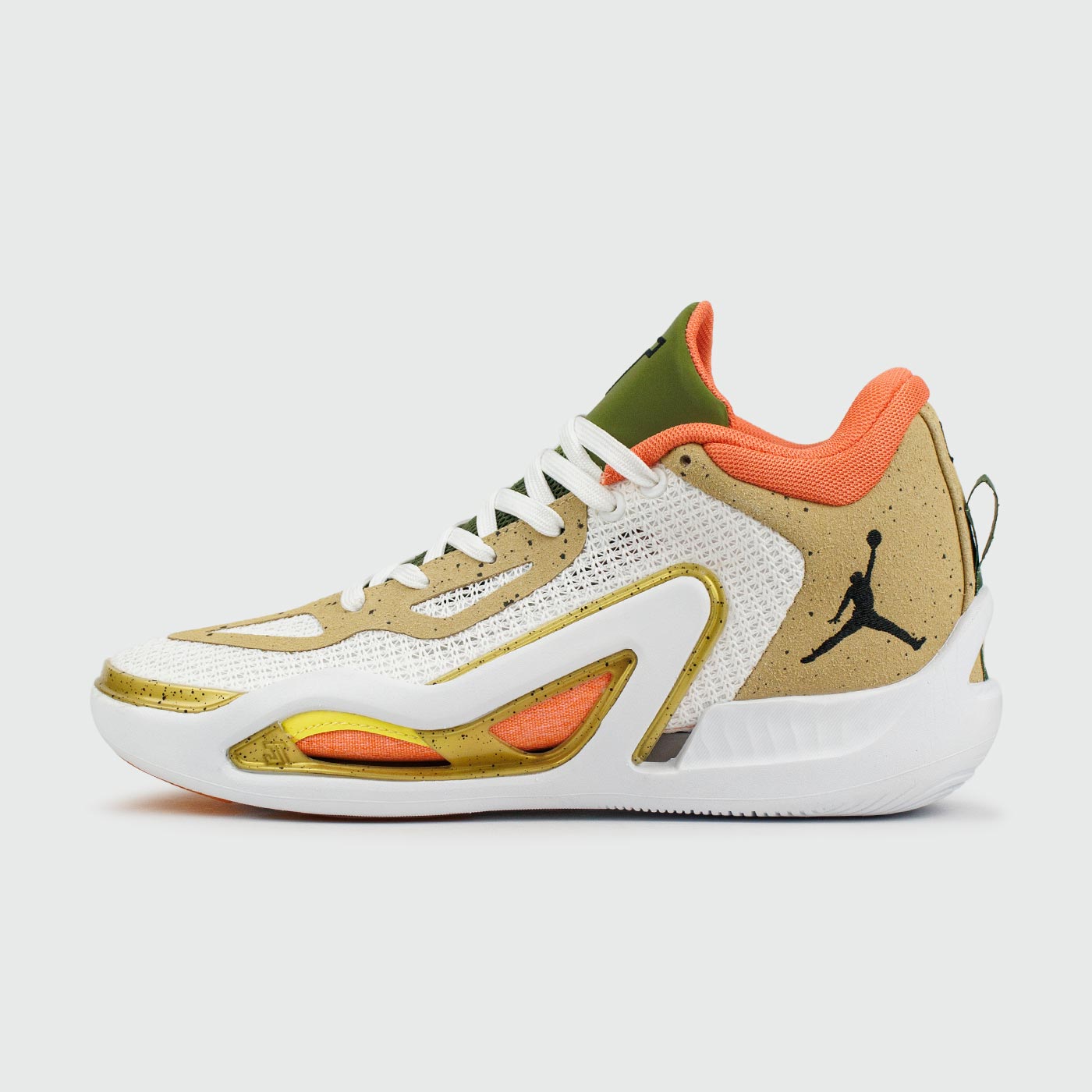 Jordan Tatum 1 White Beige чаще выбирают клиенты
