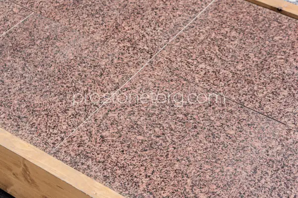 Гранитные плиты плитка мощение Гранит Котка Ред Игл Ред Eagle Red <!--[if !supportLineBreakNewLine]--> фото оптом москва