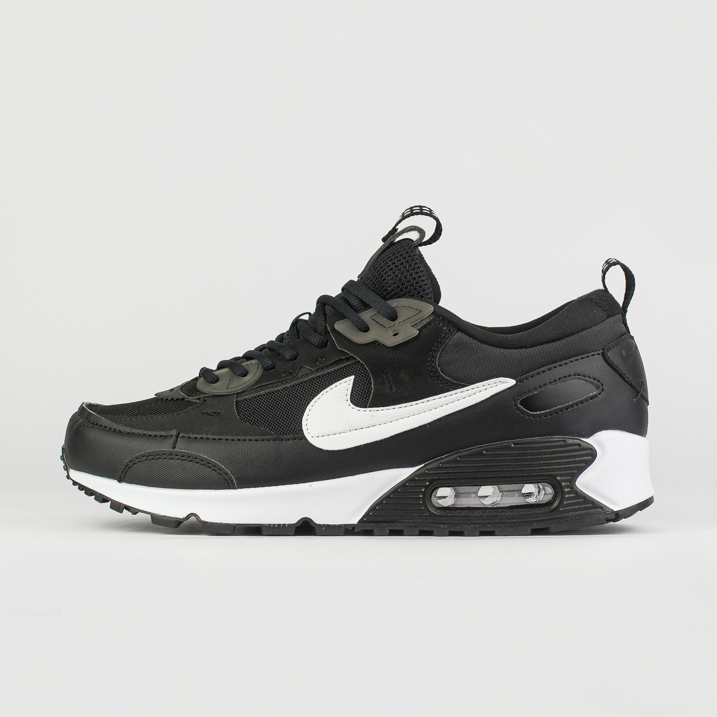 Air Max 90 Futura Black/White чаще выбирают клиенты