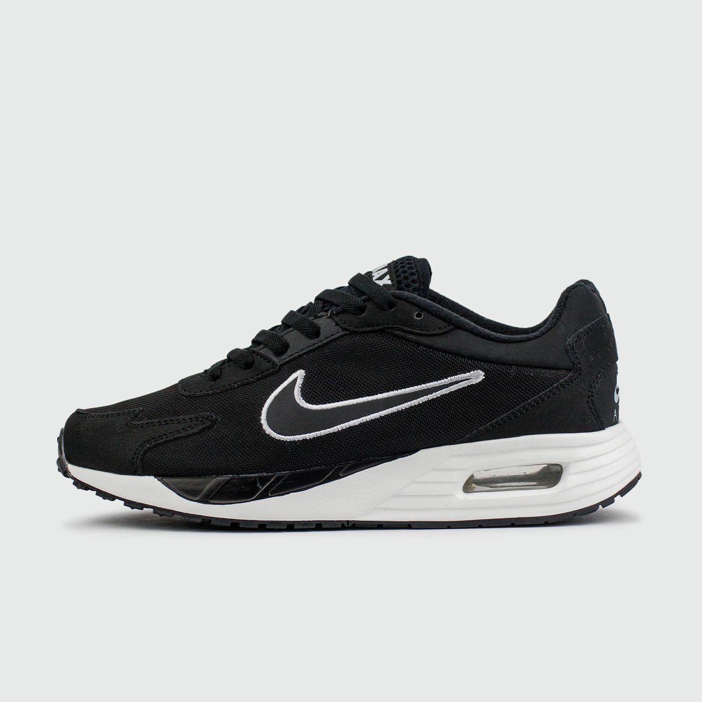 Air Max Solo Black White чаще выбирают клиенты
