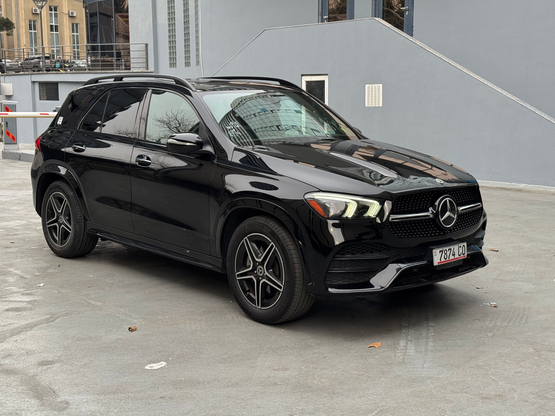 Аренда MERCEDES-BENZ GLE-Class Black в Грузии
