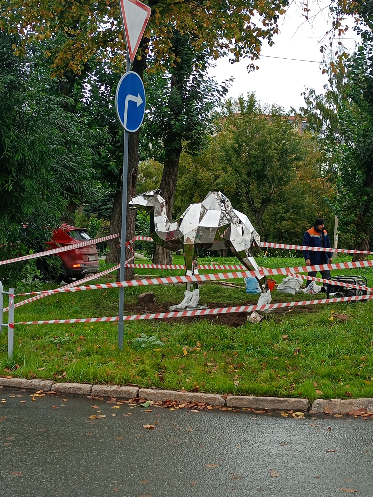 Полигональная фигура Медведь