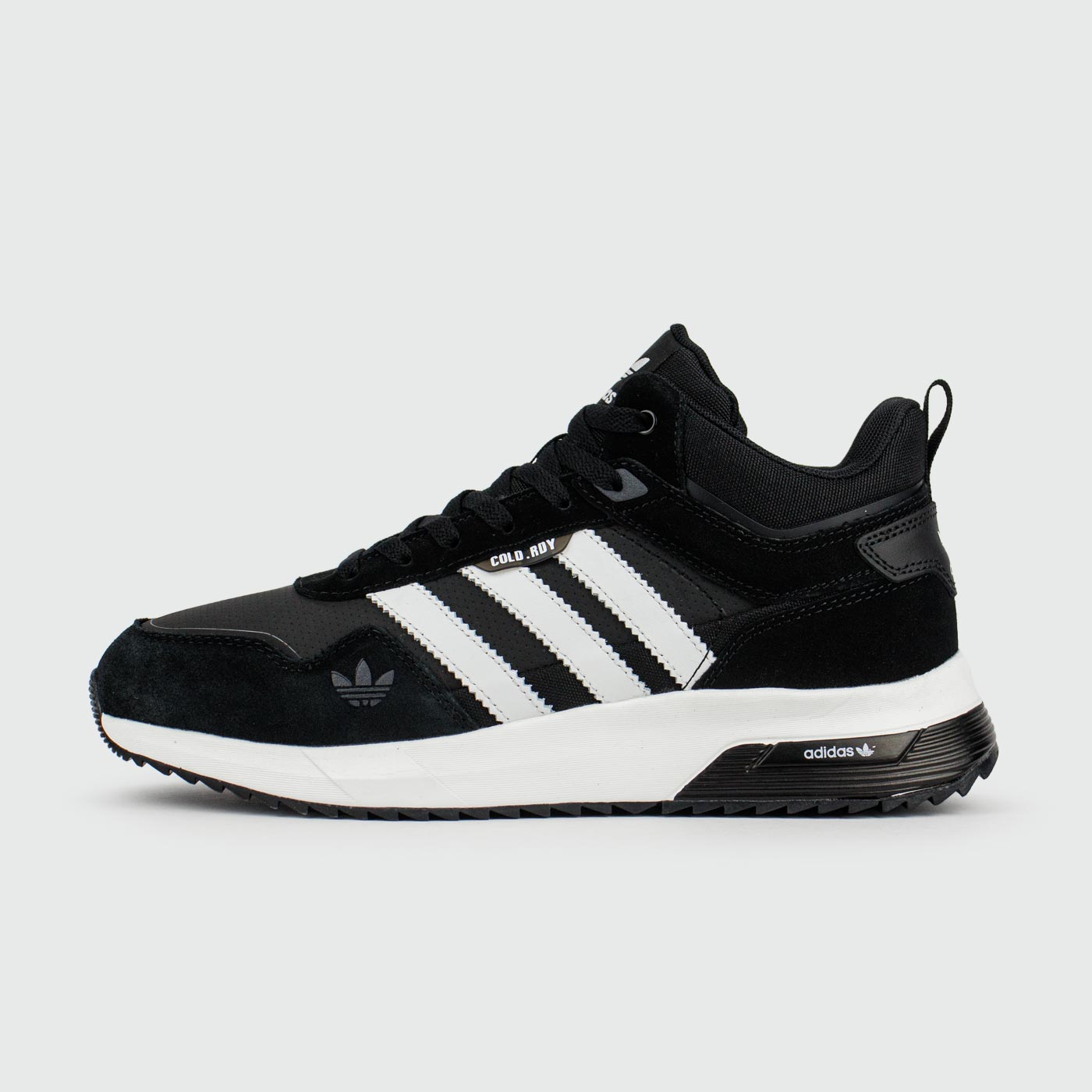 Retropy F2 Mid Black/White with Fur чаще выбирают клиенты