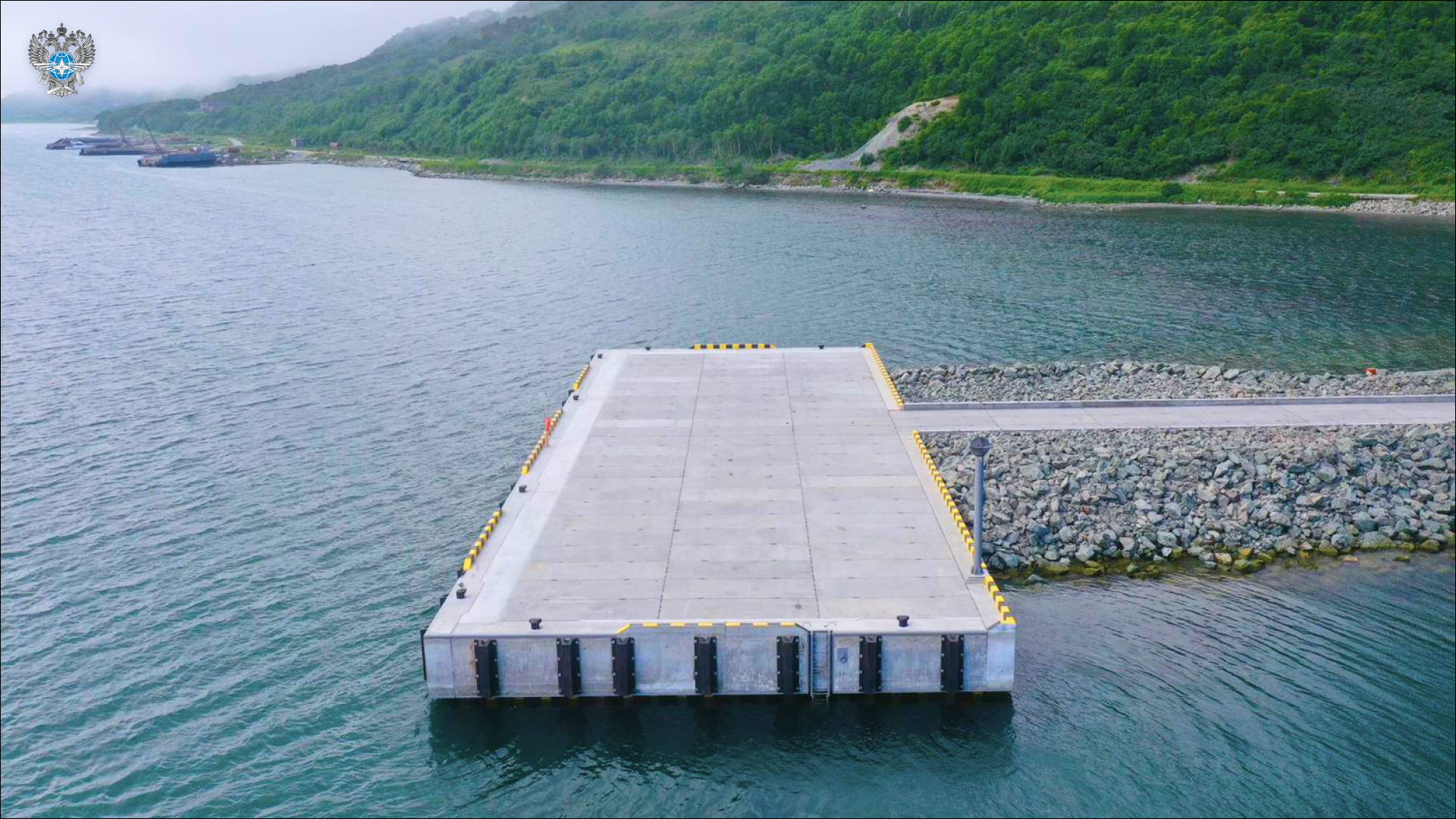 Завершено строительство причала системы обеспечения безопасности мореплавания в Бечевинской бухте Камчатского края