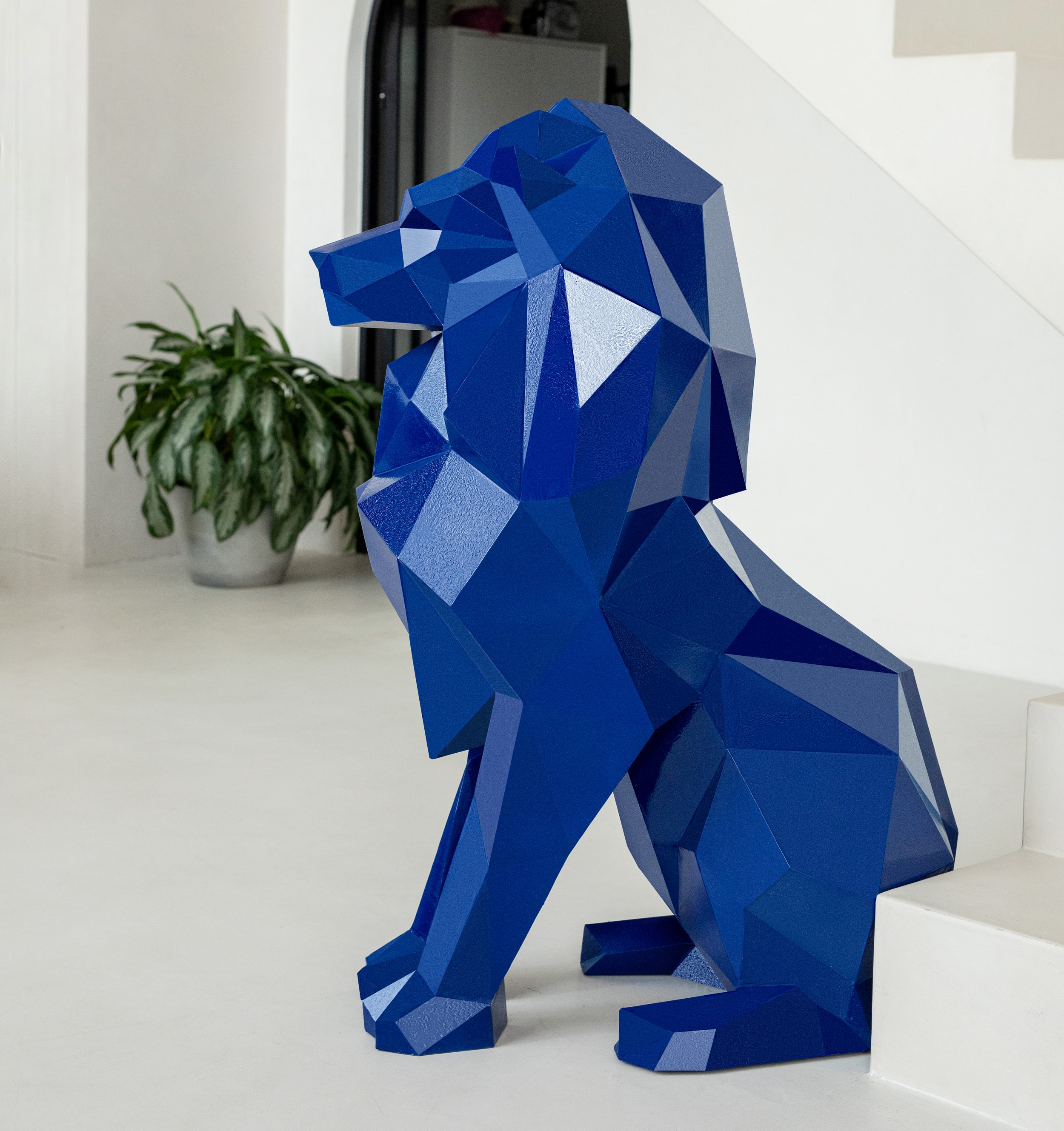 Полигональная фигура Лев