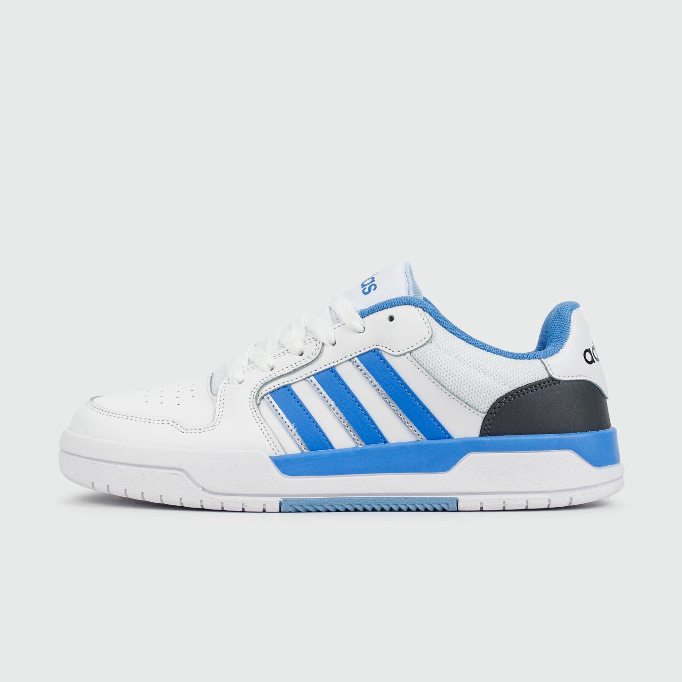 ENTRAP White Blue чаще выбирают клиенты