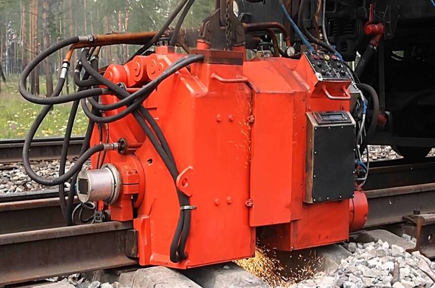 Сварка путей машиной ПРСМ