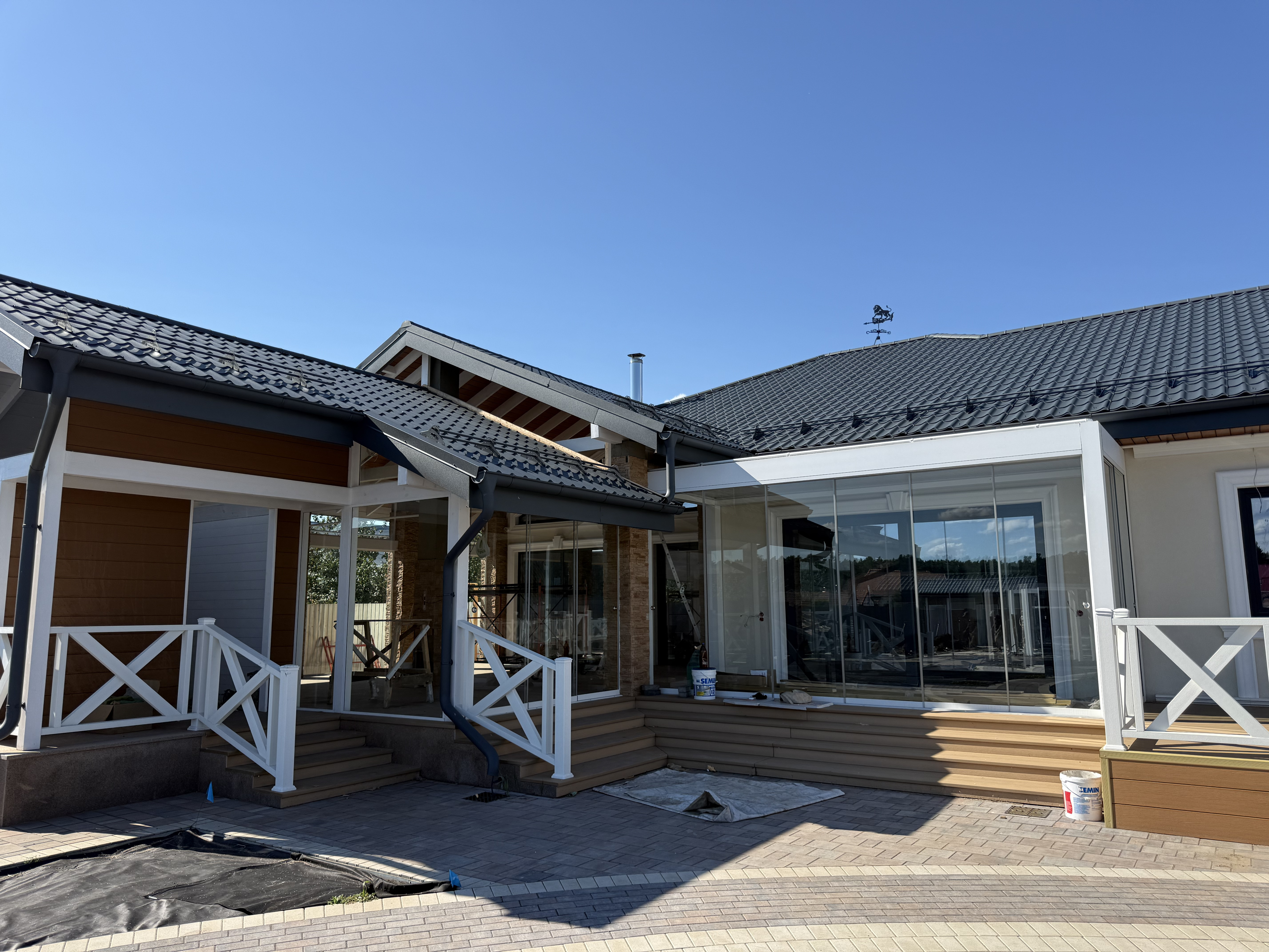 Холодное безрамное остекление