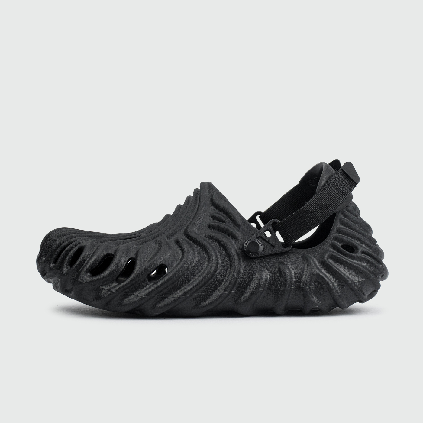Pollex Clog x Salehe Bembury Black чаще выбирают клиенты
