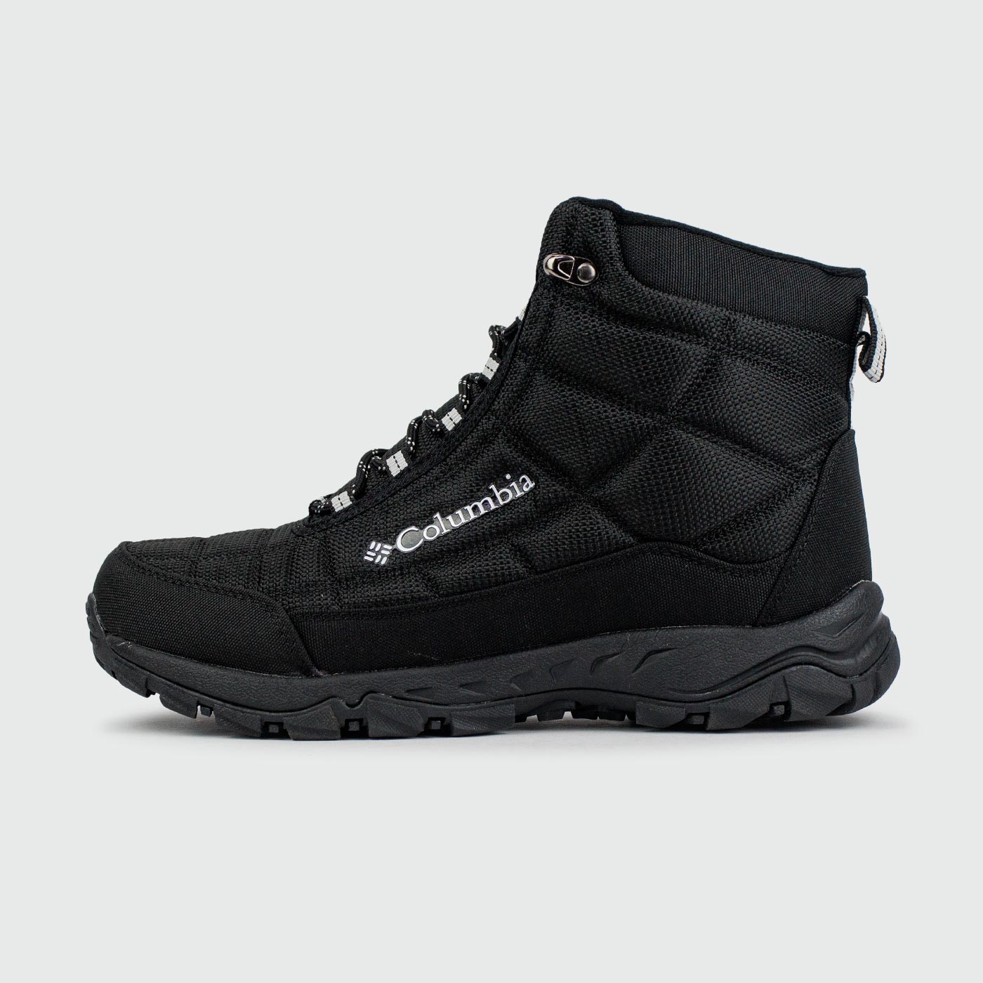 Columbia Firecamp Mid Black чаще выбирают клиенты