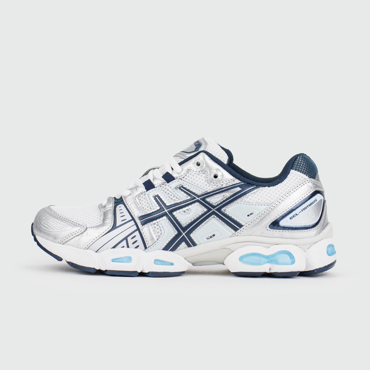 Gel-Nimbus 9 Silver White чаще выбирают клиенты