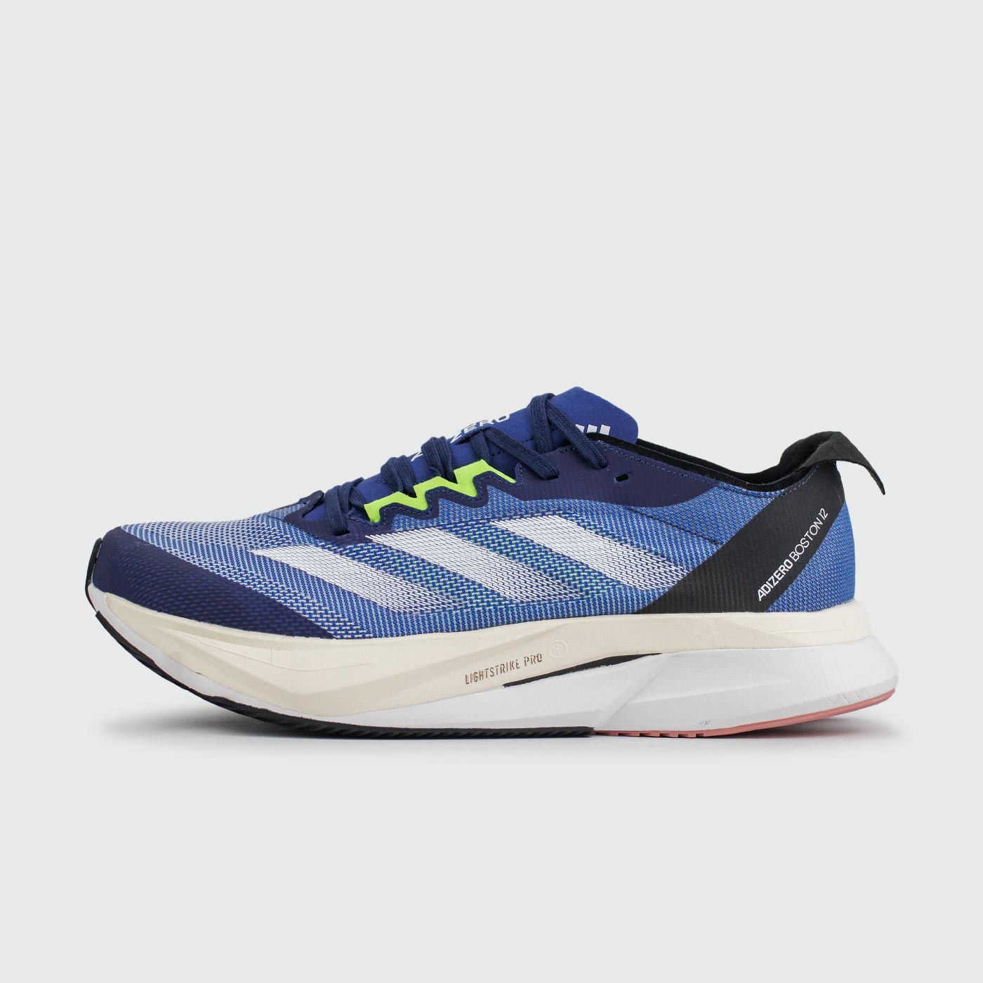 Adizero Boston 12 Blue White чаще выбирают клиенты