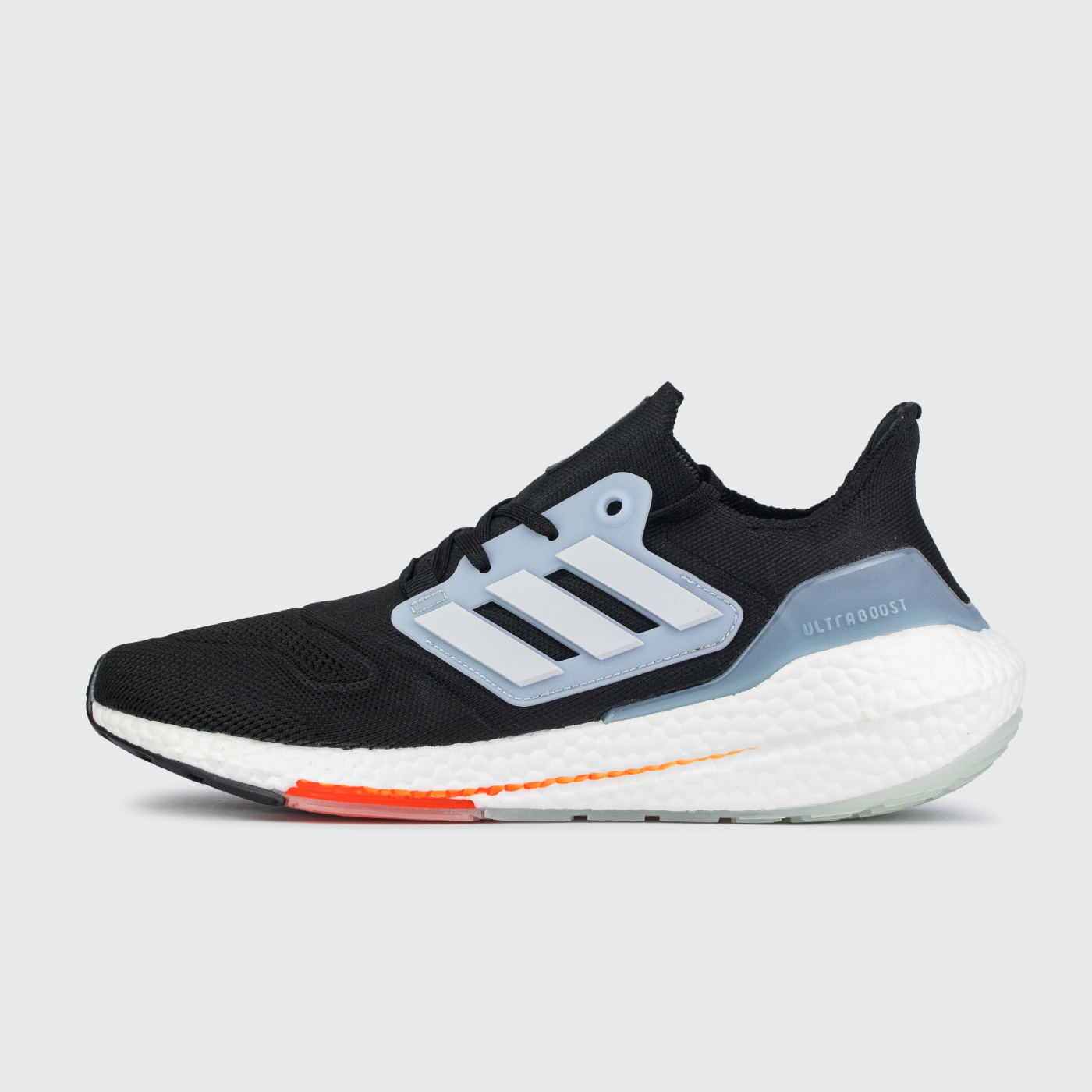 Ultraboost 22 Black/Magic Grey чаще выбирают клиенты
