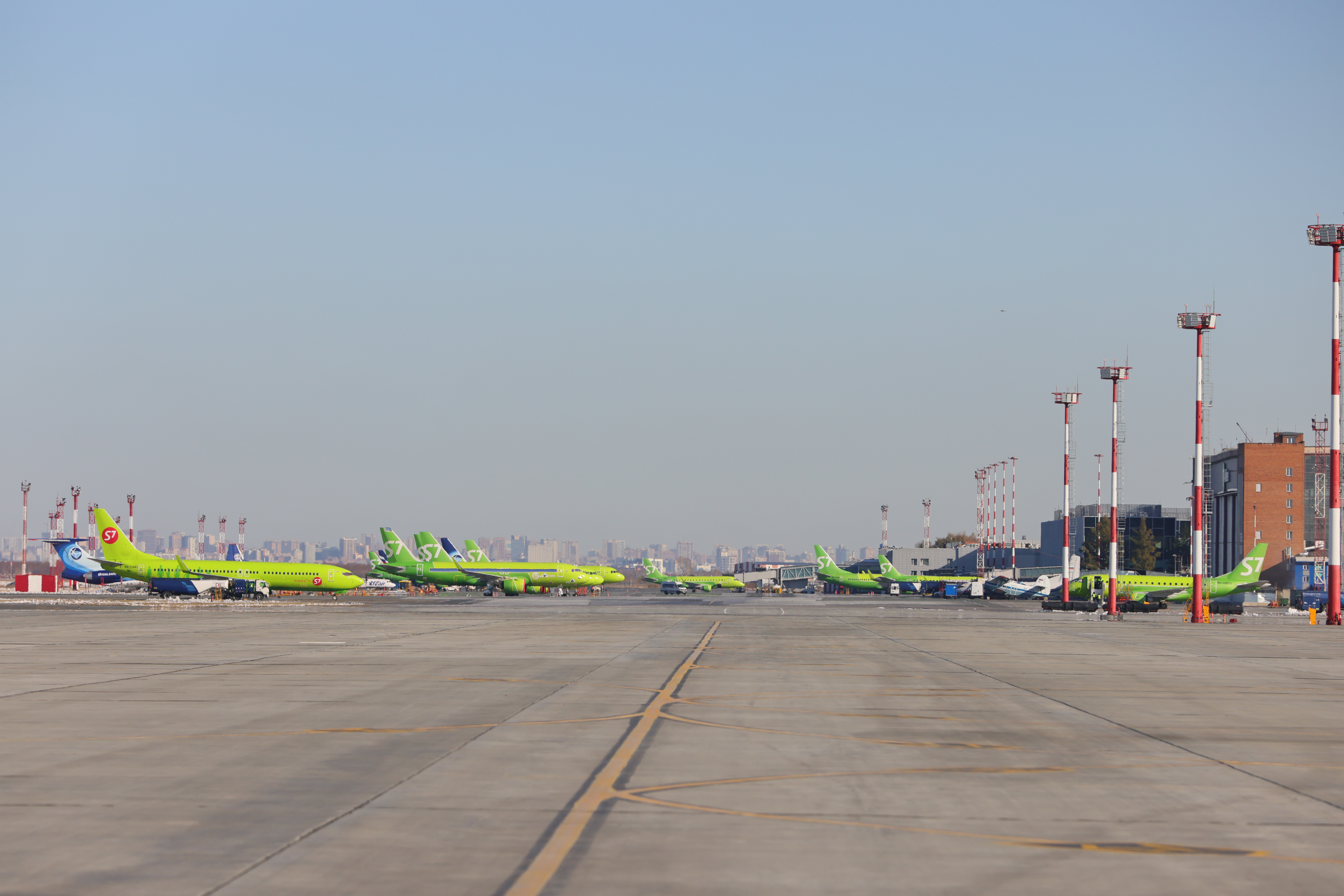 МЕЖДУНАРОДНЫЙ АЭРОПОРТ НОВОСИБИРСК