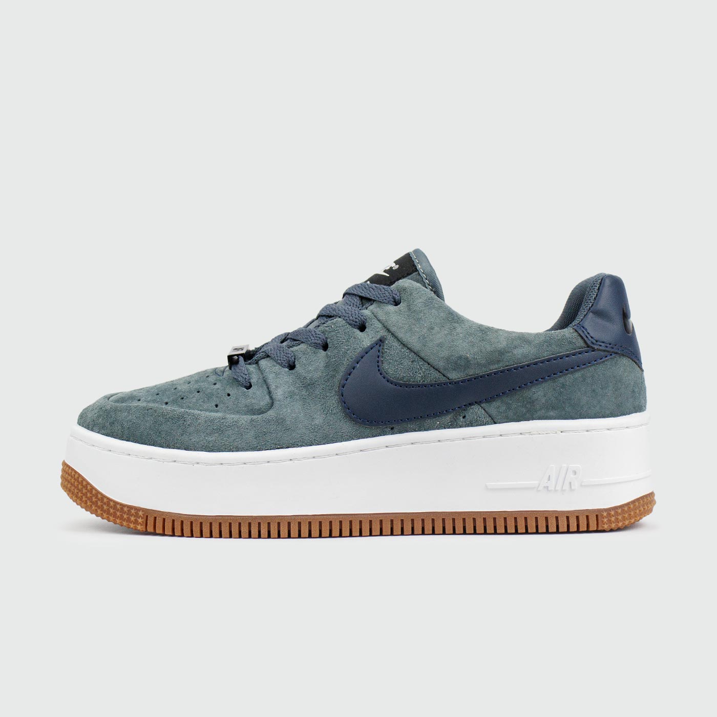 Air Force 1 Sage Low Grey чаще выбирают клиенты