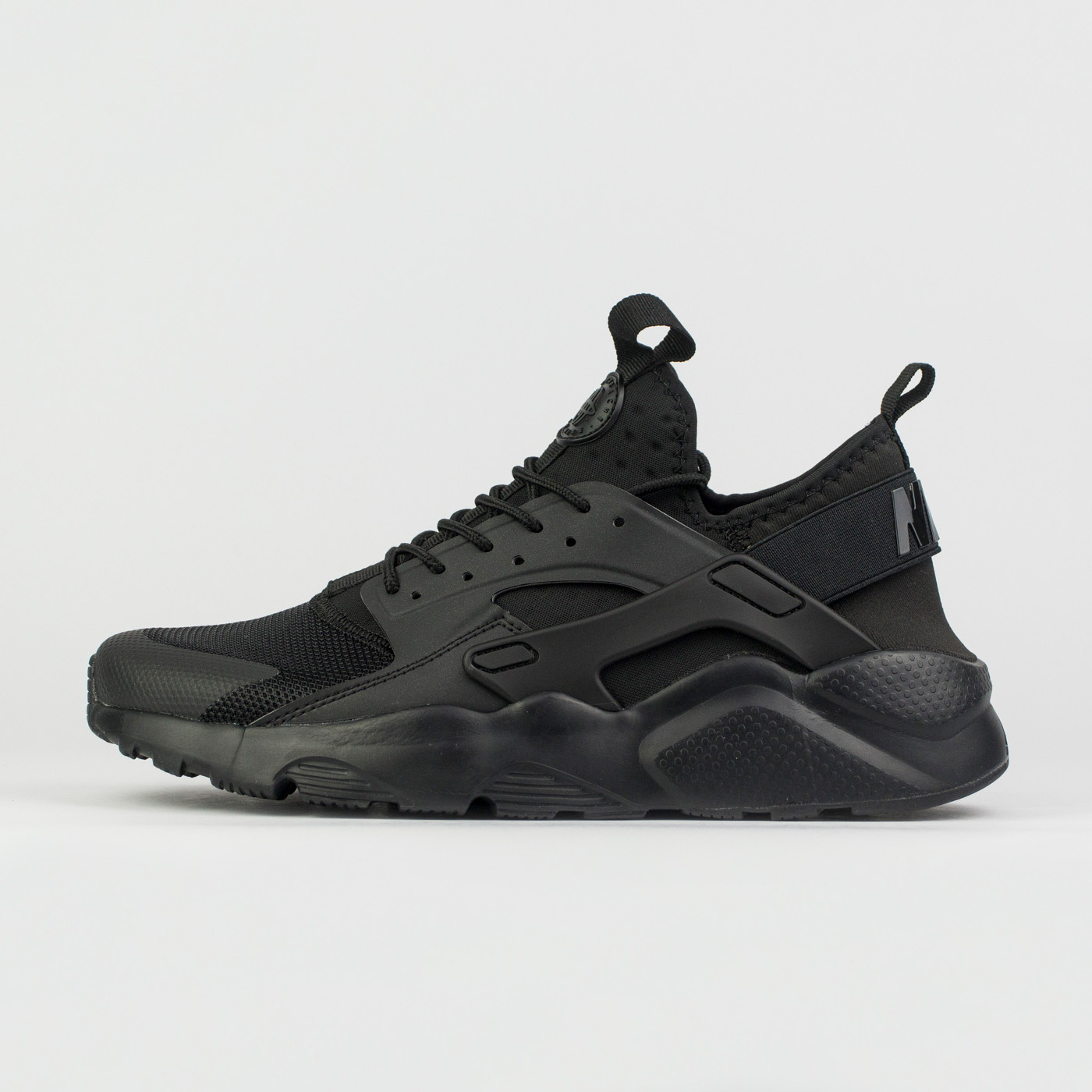 Air Huarache Ultra Triple Black new чаще выбирают клиенты