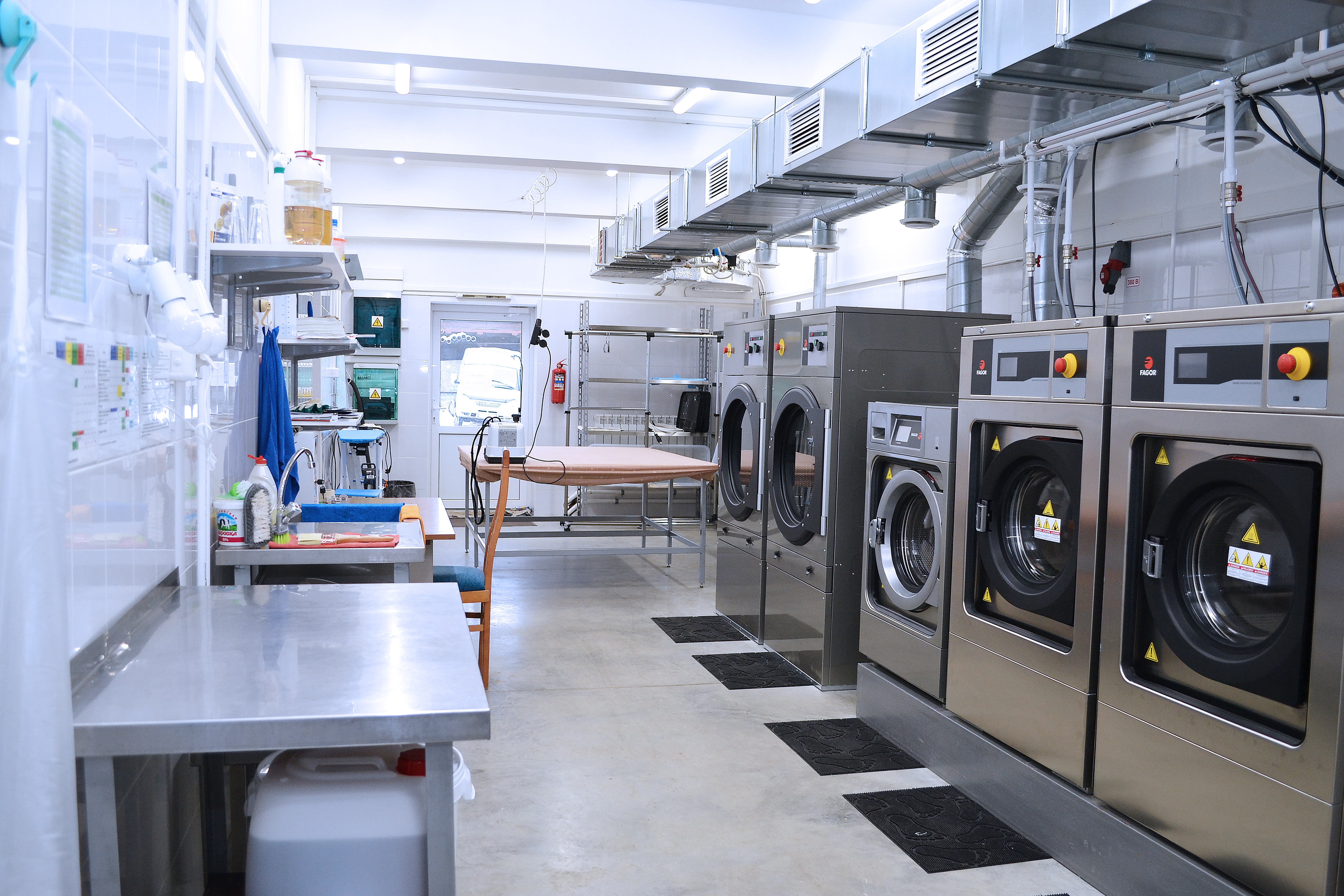 прачечная в отеле Россиянка