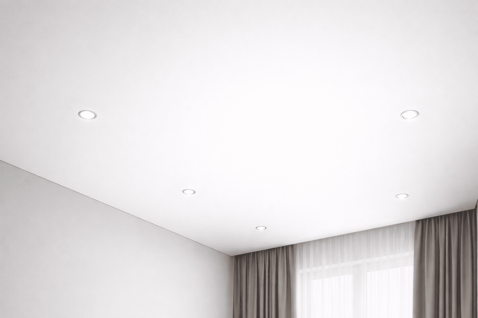 натяжной потолок с точечными светильниками с точечными светильниками