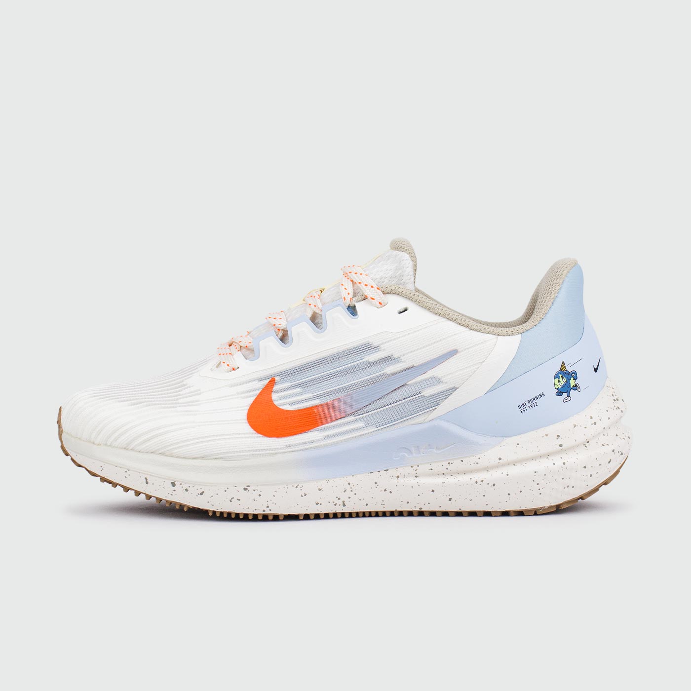Air Winflo 9 Cream/Blue чаще выбирают клиенты