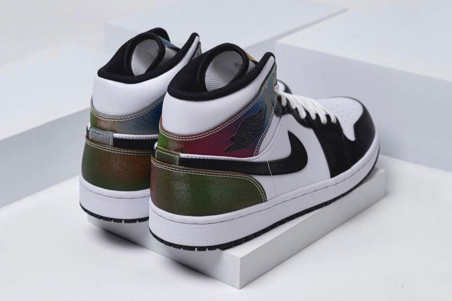 Air Jordan 1 Mid SE Heat Reactive обзор товара и новинки, статьи и многое другое