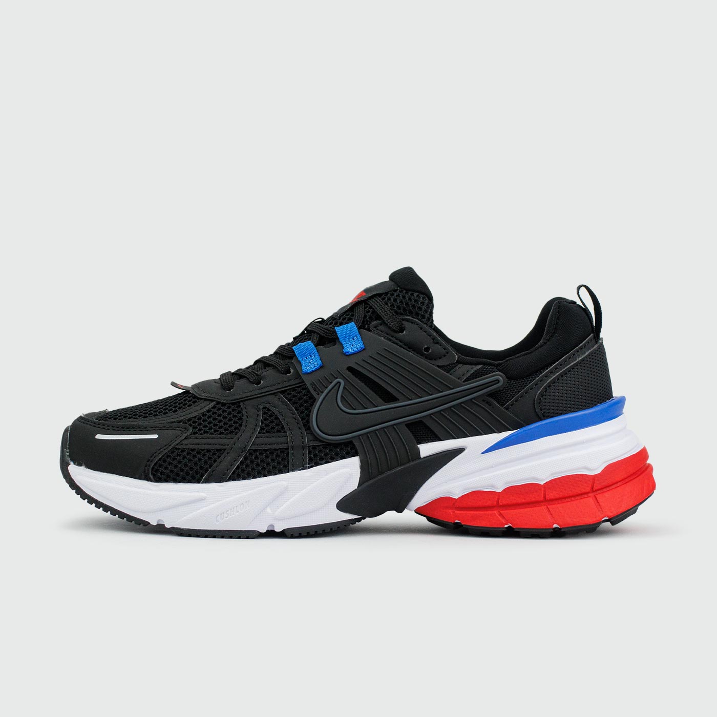 V2K Run Black White Red чаще выбирают клиенты