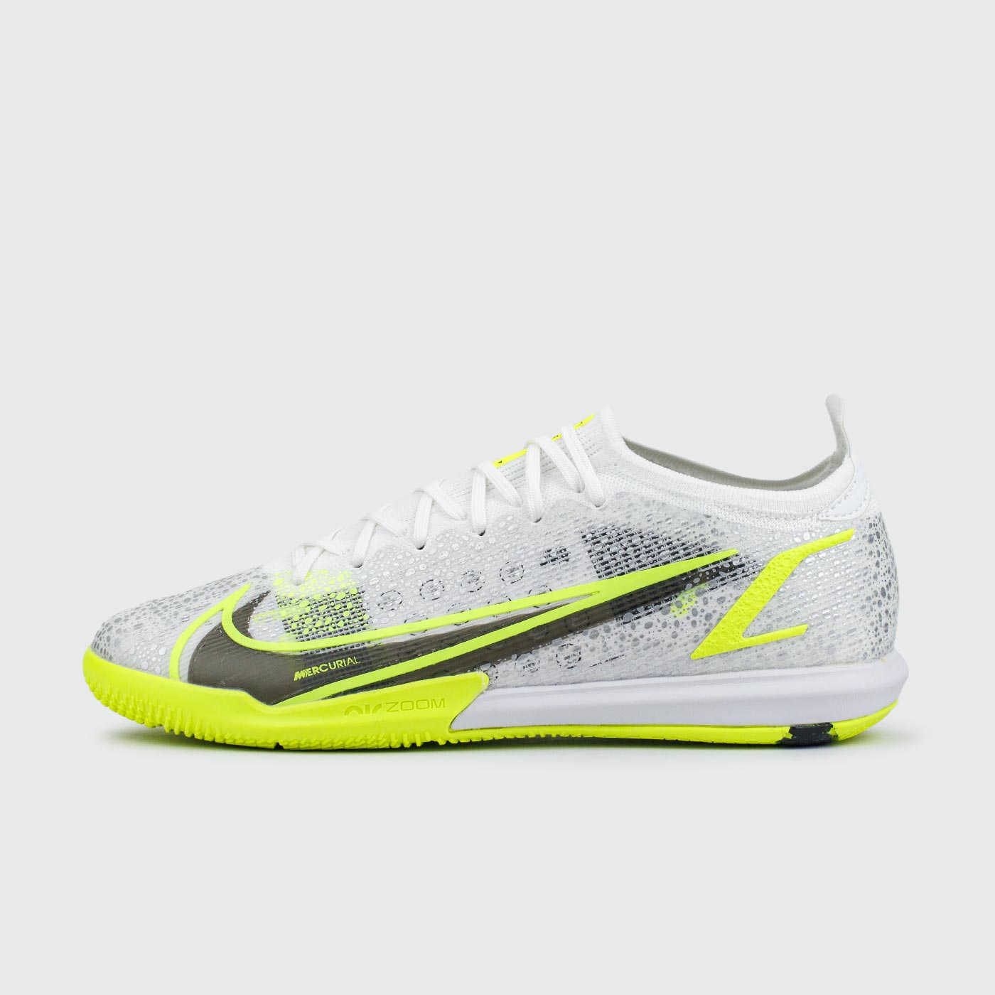 Mercurial Vapor XIV Elite IC White Volt чаще выбирают клиенты