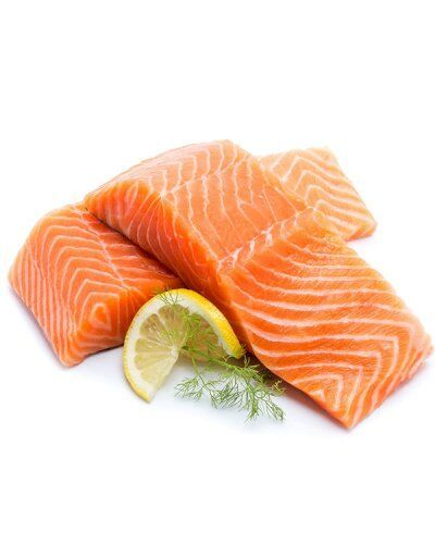 Лосось слабосоленый Премиум без костей (цена за 1кг, фасовка 450-550гр) в магазине "МореЕшь"