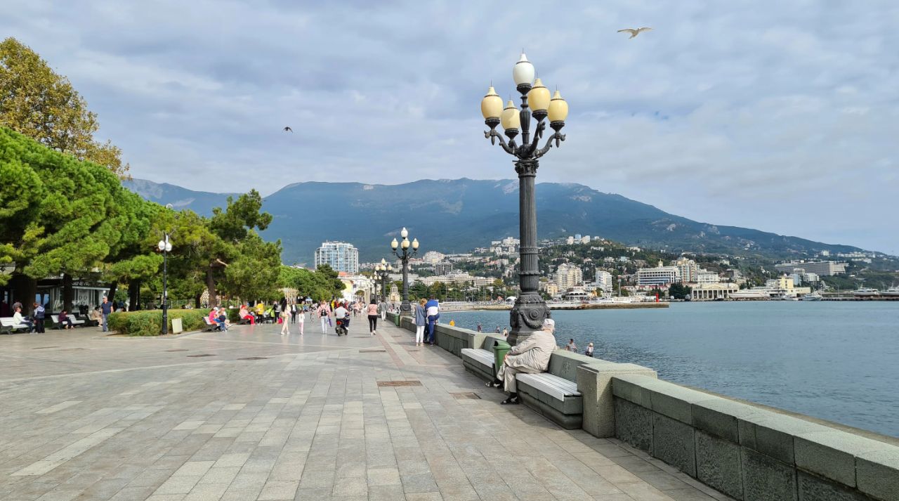 Аренда звукового оборудования и сцены в Ялте — «Формат-Сцена» Аренда звукового оборудования и сцены в Ялте — «Формат-Сцена»