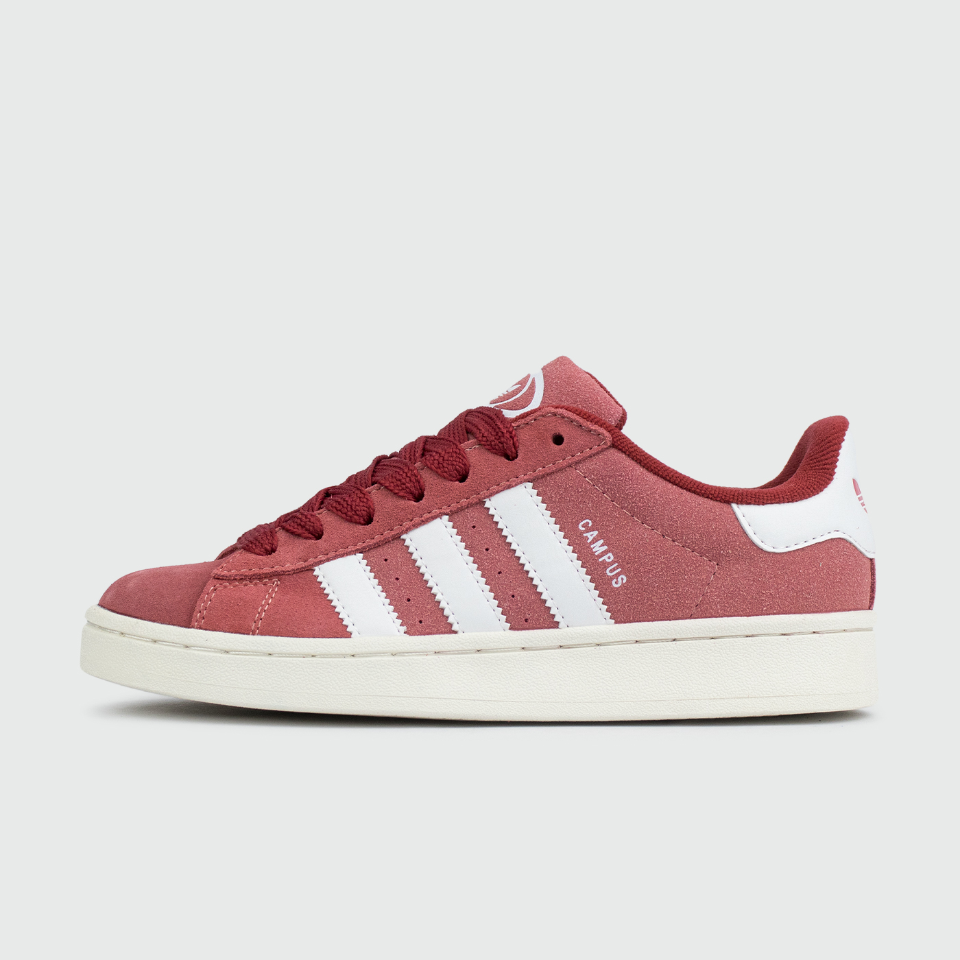 Campus 00s Pink/White чаще выбирают клиенты