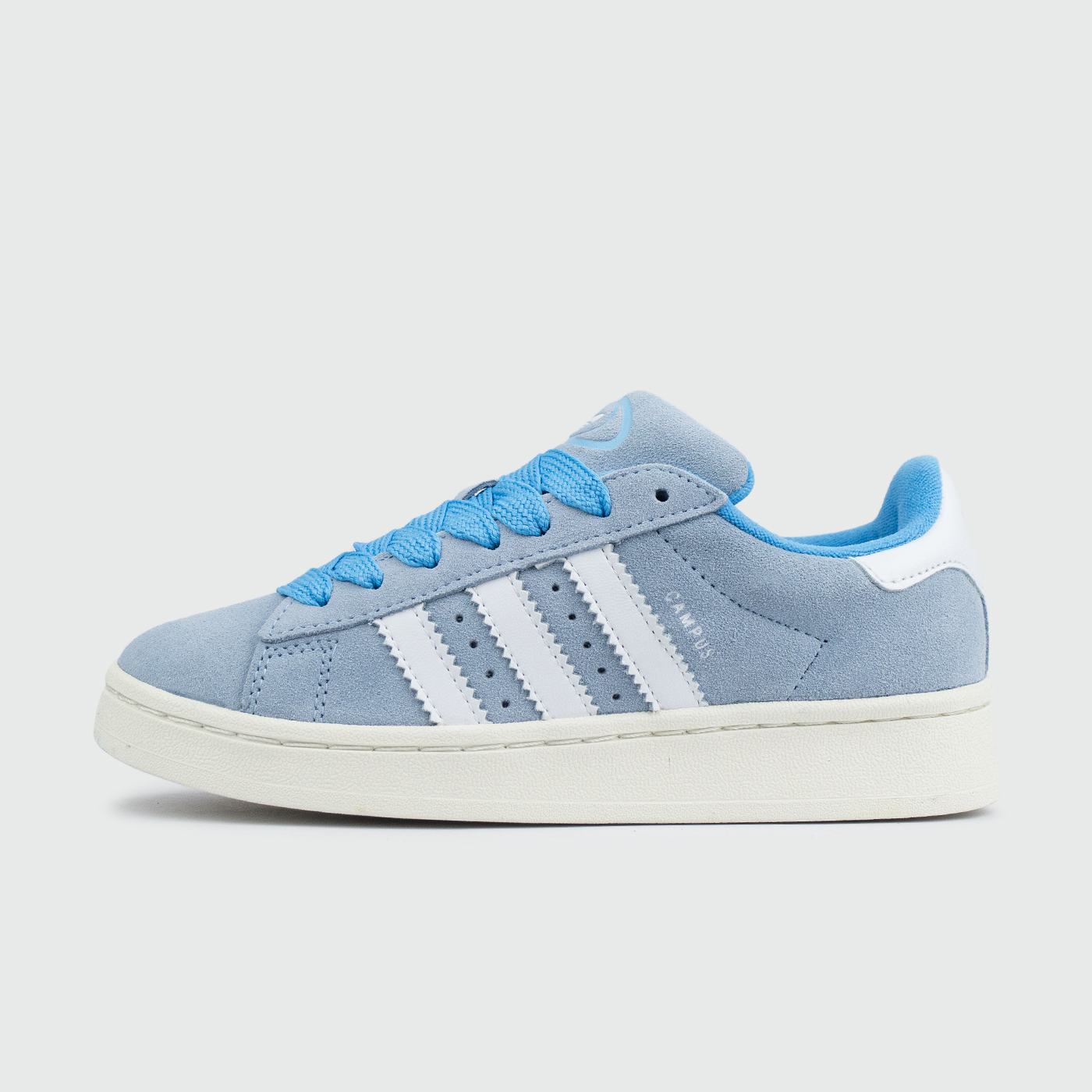 Campus 00s Sky Blue чаще выбирают клиенты