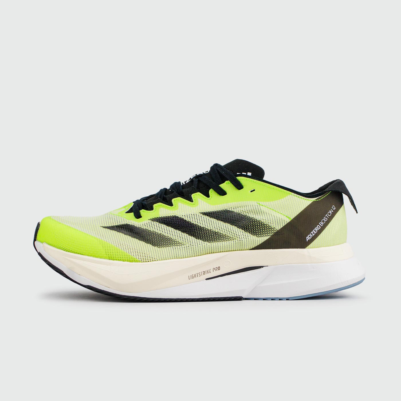 Adizero Boston 12 Green White чаще выбирают клиенты