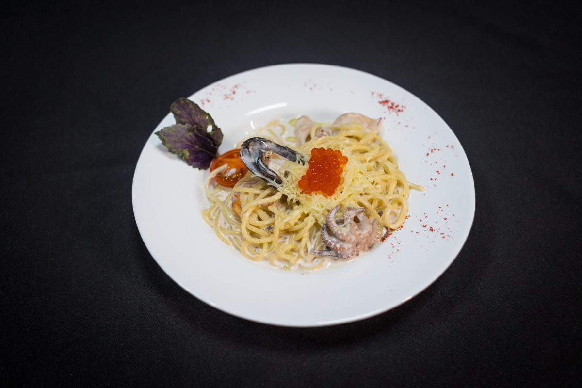 Заказать Спагетти с морепродуктами с доставкой