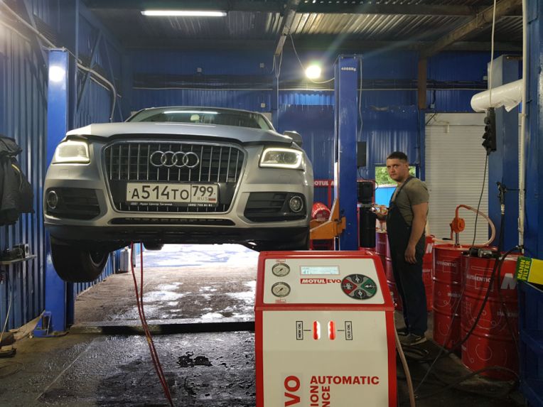 Замена масла в АКПП Audi Q5 на пробеге км. VW DL (0B5) DSG