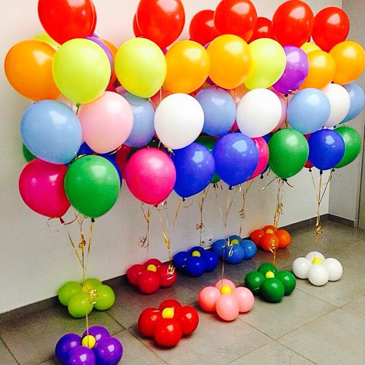 Букет из 10 разноцветных шаров