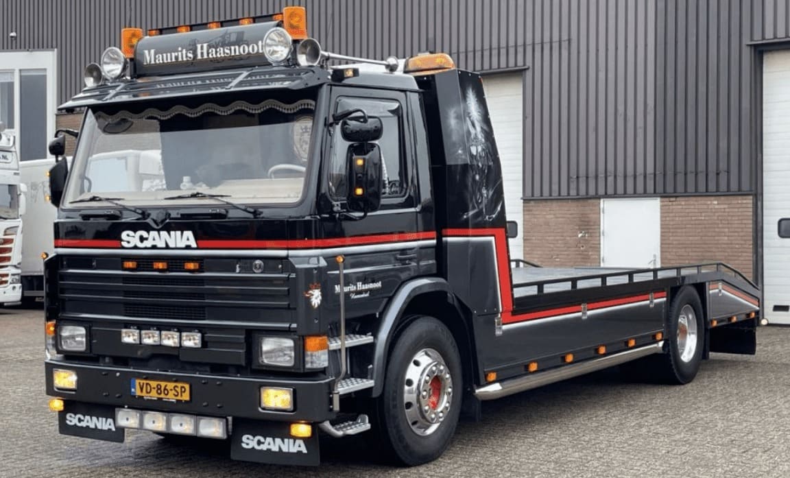 Эвакуатор SCANIA P93