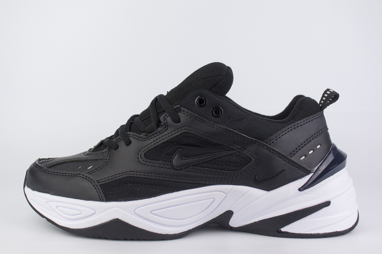 M2K Tekno Black/White чаще выбирают клиенты