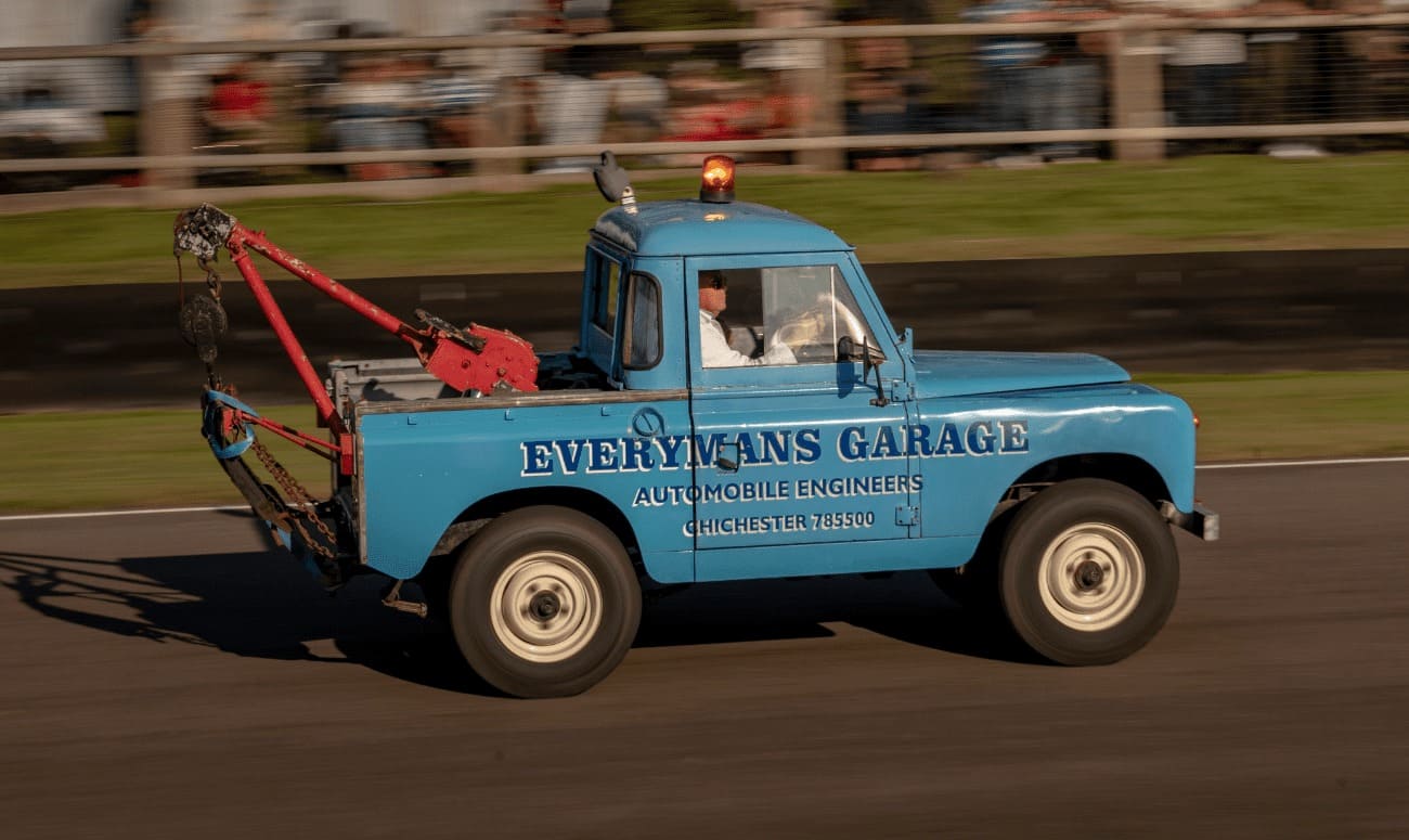 Эвакуатор LAND ROVER