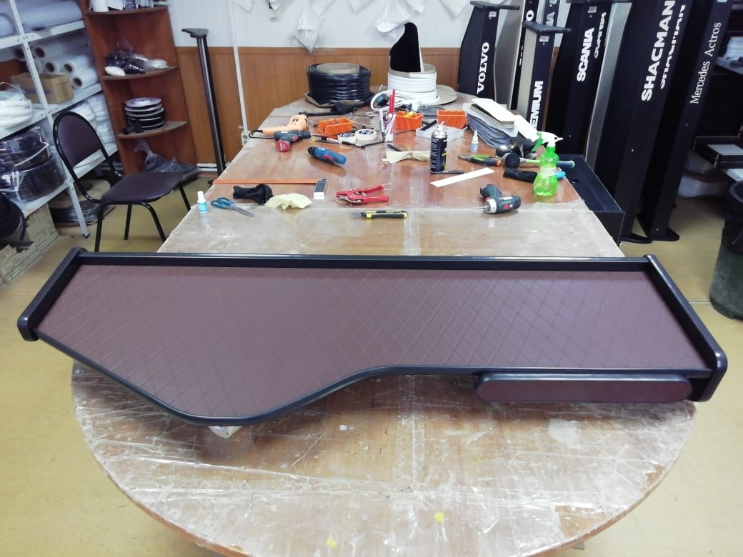 Полка-столик на панель Мерседес-axor | ремонты-бмв.рф - Мониторинг объявлений