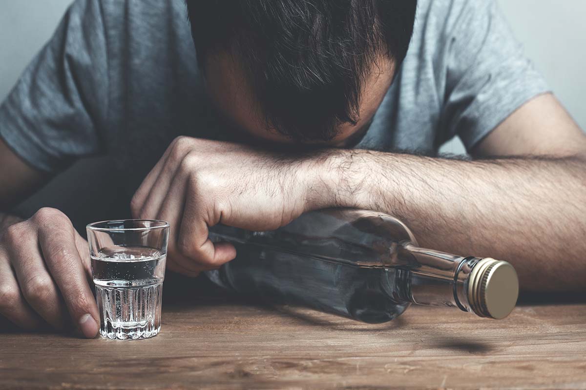 Лечение алкоголизма кодированием