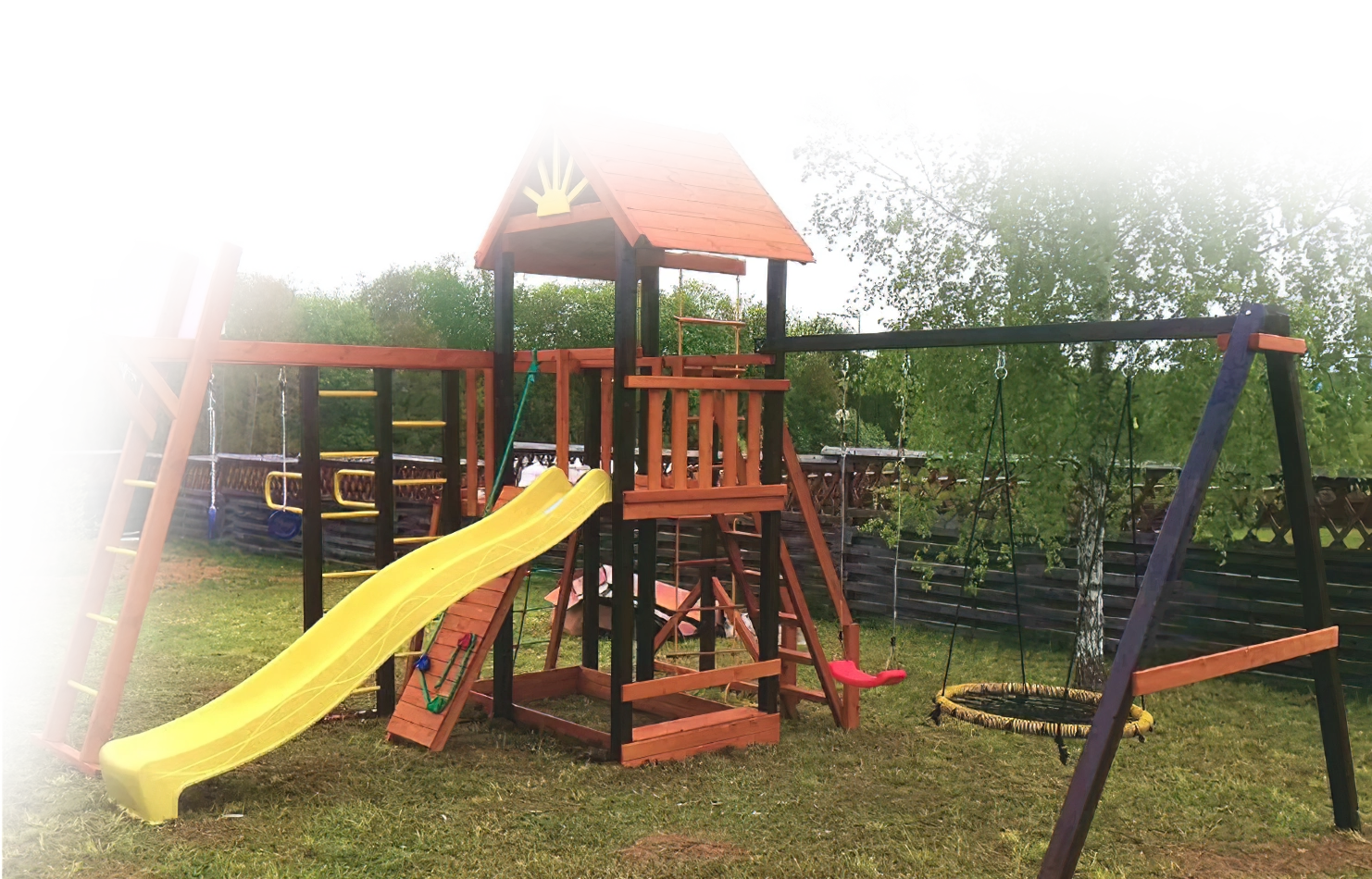 Детская площадка от компании COMPLEXTUR летом Детские площадки COMPLEXTUR, детские площадки COMPLEX.TUR